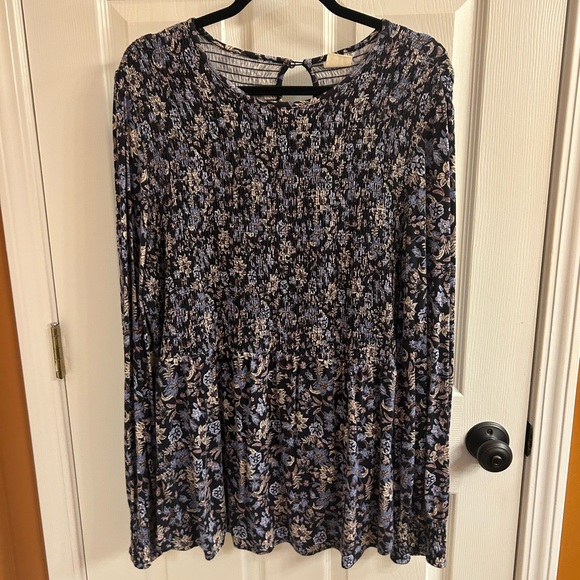 Good Hart Tops - Good Hart Size XL Floral women’s top